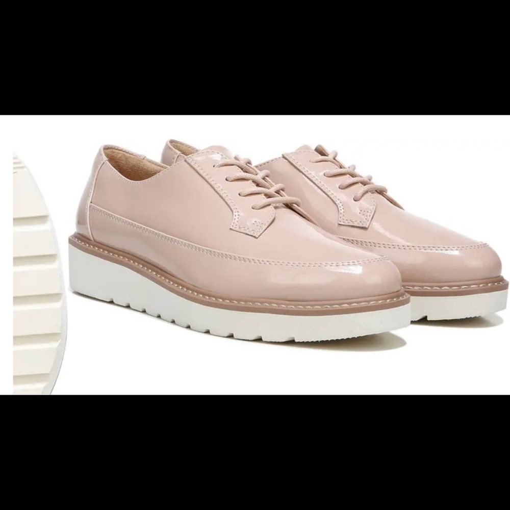 Naturalizer emme patent Oxford in Almond blush